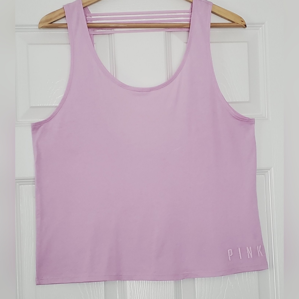 ♦️PINK open back tank Top♦️